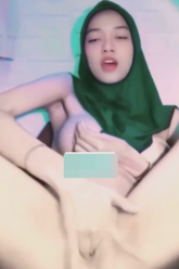 Hijab Hijau.png