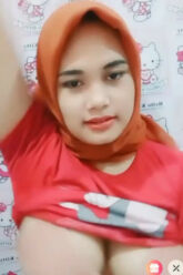 Jilbab Merah Tiktok.jpg